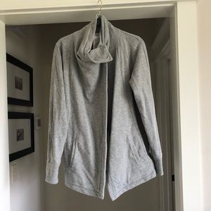 Under Armour Sweatshirt Yoga Wrap